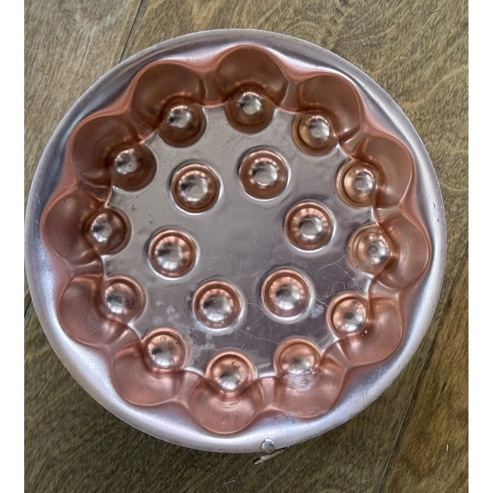 Vintage Jello & Cake Molds 7